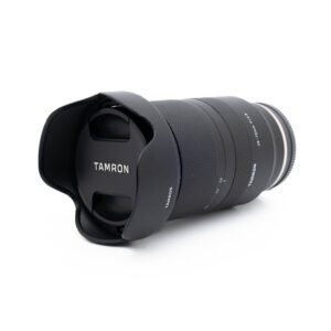 Tamron 28-75mm f28 Sony-3 Tamron 28-75mm f/2.8 Di III RXD Sony E (sis.ALV24%) - Käytetty