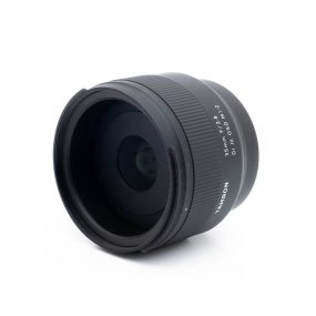 Tamron 35mm f/2.8 Di III OSD M 1:2 Sony – Käytetty Käytetyt kamerat ja vaihtolaitteet 2