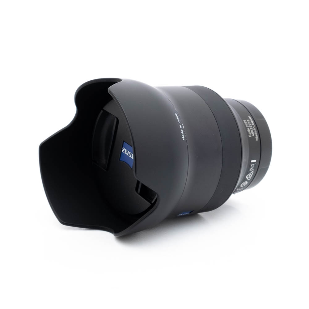 Zeiss Batis 25mm f2 Distagon-3 Zeiss Batis 25mm f/2 Sony FE - Käytetty