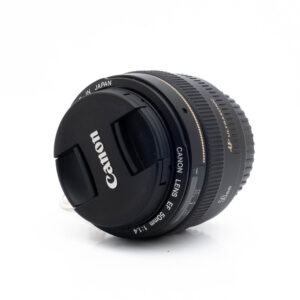 Canon EF 50mm f/1.4 USM - Käytetty