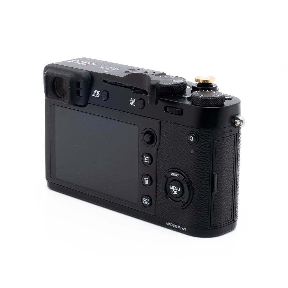 Fujifilm X100F-3 Fujifilm X100F (SC 2500, Kunto K5)- Käytetty