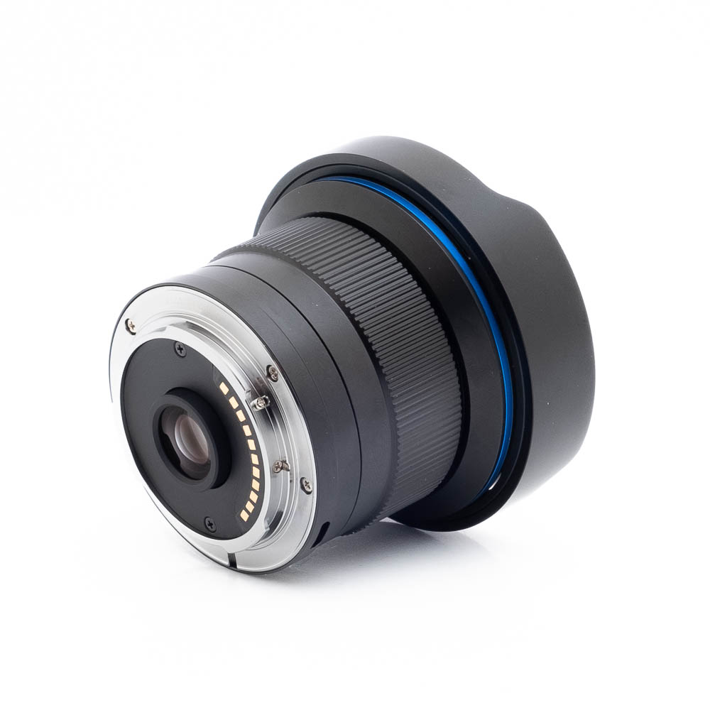 Laowa 6mm f/2 MFT (sis.ALV24%, Kunto K5) - Käytetty