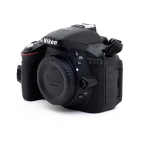 Nikon D5300 (SC 22000) - Käytetty