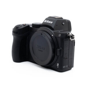 Nikon Z5 2152-5 Nikon Z5 (SC 1000) - Käytetty