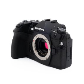 Olympus OM-D E-M1 Mark II (SC 16500) – Käytetty Käytetyt kamerat 2