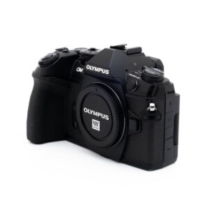 Olympus OM-D E-M1 II 2186-5 Olympus OM-D E-M1 Mark II (SC 16500) - Käytetty