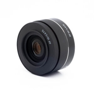 Samyang 35mm f28 Sony-2 Samyang AF 35mm f/2.8 Sony FE - Käytetty