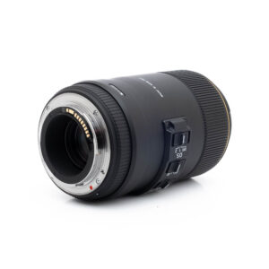 Sigma 105mm f/2.8 EX DG OS HSM Macro Canon EF - Käytetty