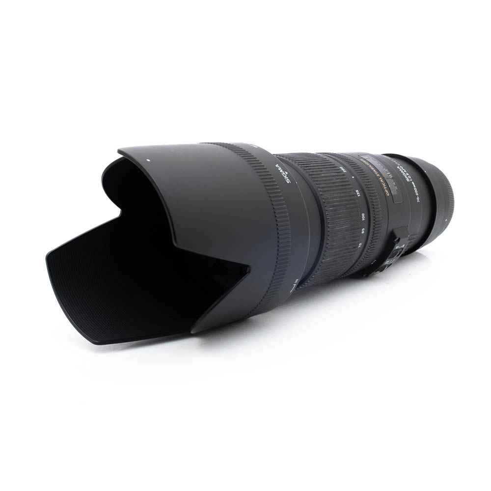 Sigma 70-200mm f28 APO DG HSM OS Canon-3 Sigma 70-200mm f/2.8 APO OS DG HSM Canon EF - Käytetty