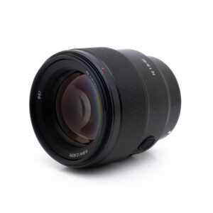 Sony FE 85mm f18-2-3 Sony FE 85mm f/1.8 (Kunto K5) - Käytetty