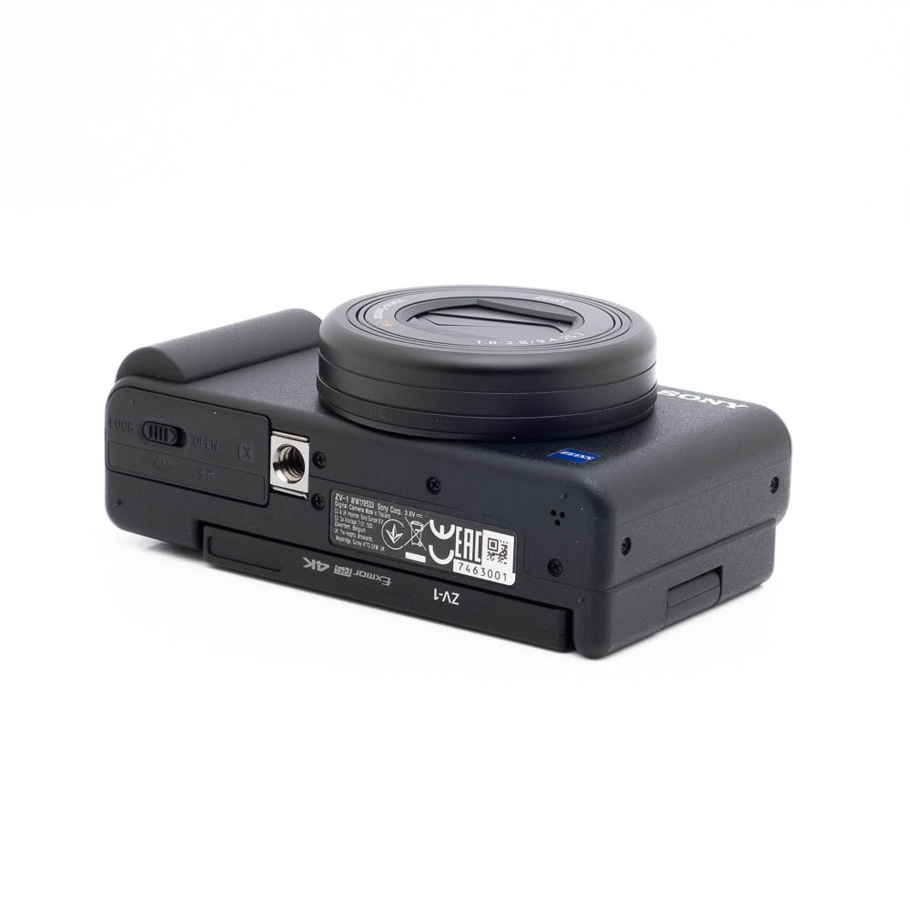 Sony ZV-1 3001-1 Sony ZV-1 (sis.ALV24%, Kunto K5) - Käytetty
