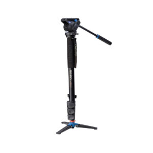 Benro_52A48FDS4_001 Benro Monopod Kit Alu A48FD + S4 Head on esitetty pystyssä sinisillä korostuksilla, kolmijalkaisella jalustalla, säädettävällä kahvalla ja pikalukoilla, eristettynä valkoisella pohjalla.