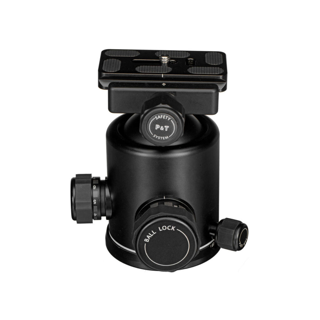 The Benro B4 headphone with PU70 quick release plate has knobs and black metal construction, shown isolated on a white background.