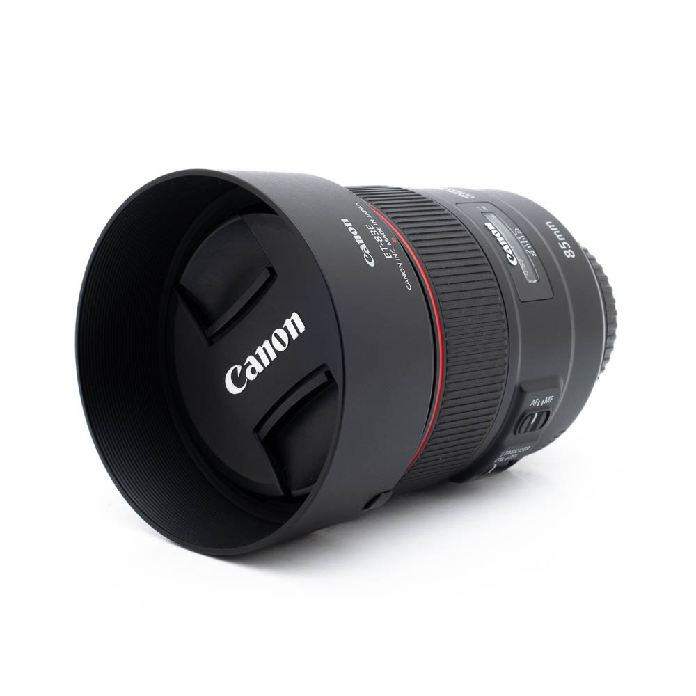 Canon 85mm f14 L IS USM-3 Canon EF 85mm f/1.4 L IS USM - Käytetty