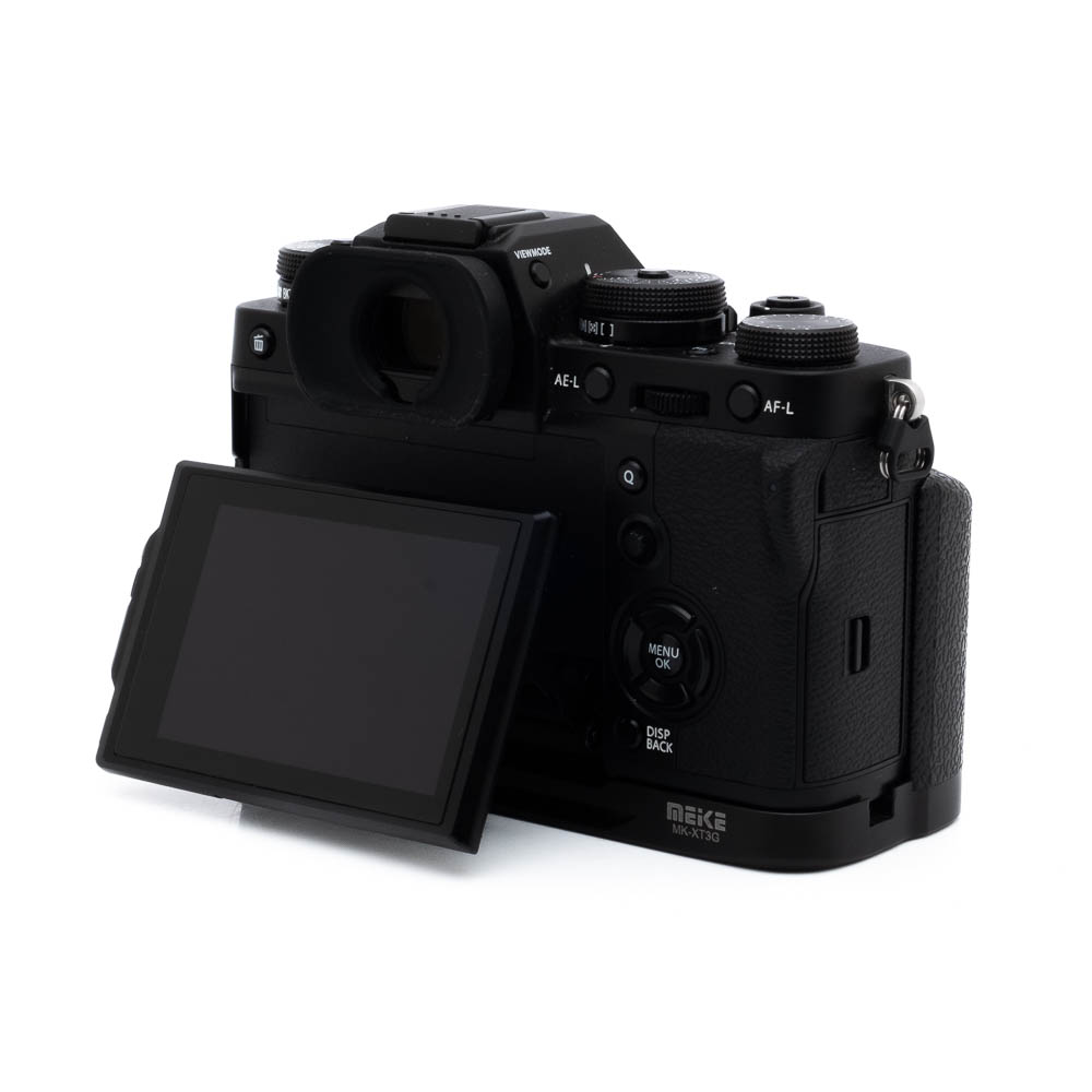 Fujifilm X-T3-3-2 Fujifilm X-T3 + Hand Grip (SC 5000) - Käytetty