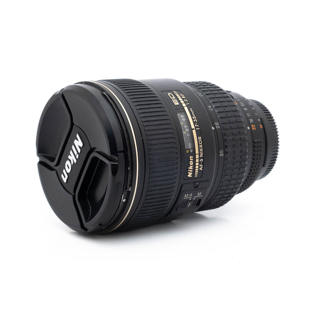 Nikkor 17-35mm f28D ED-3 Nikon AF-S Nikkor 17-35mm f/2.8 D - Käytetty