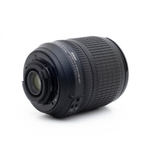 Nikon 18-105mm f35-56 G ED DX VR-1 Nikon AF-S DX Nikkor 18-105mm f/3.5 - 5.6 ED VR - Käytetty