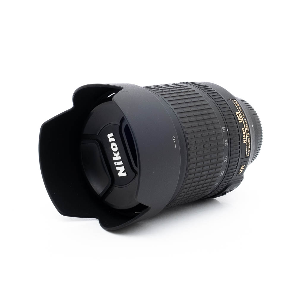 Nikon 18-105mm f35-56 G ED DX VR-3 Nikon AF-S DX Nikkor 18-105mm f/3.5 - 5.6 ED VR - Käytetty