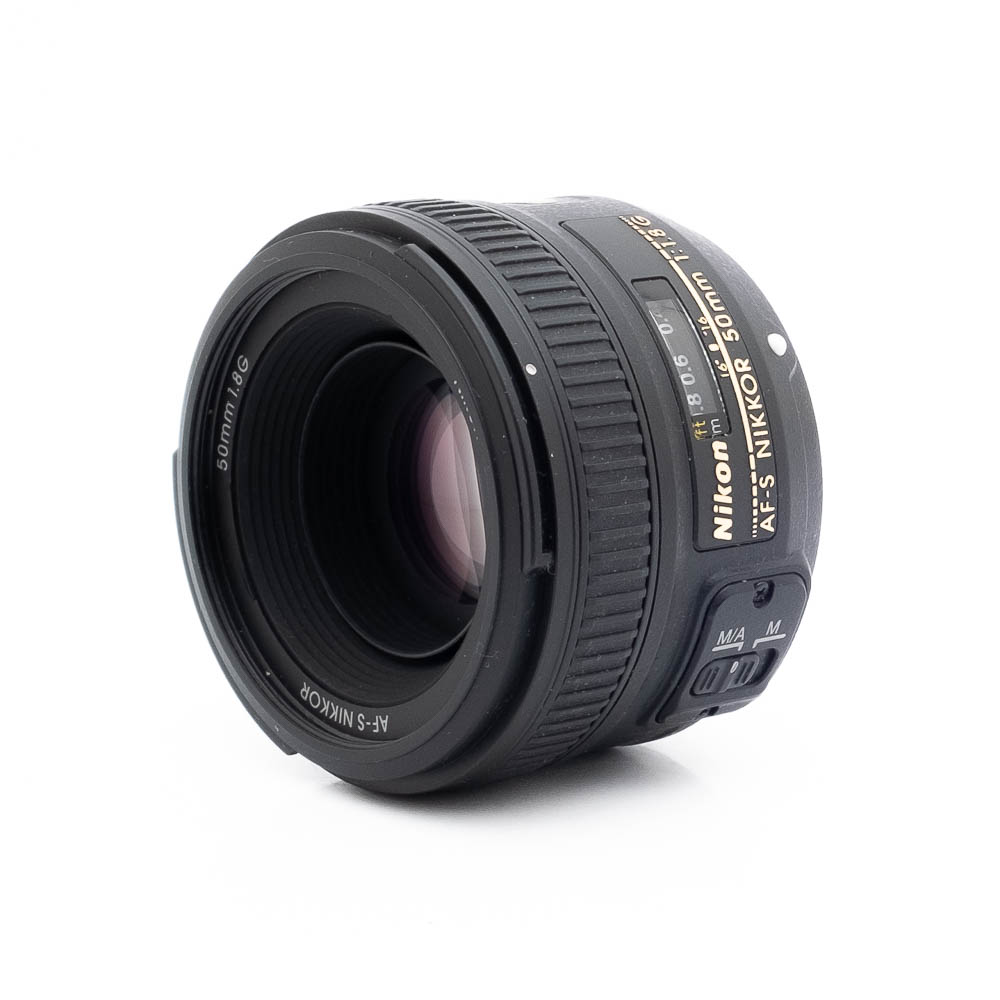 Nikon 50mm f18G-2-5 Nikon AF-S Nikkor 50mm f/1.8 G (Kunto K5) - Käytetty