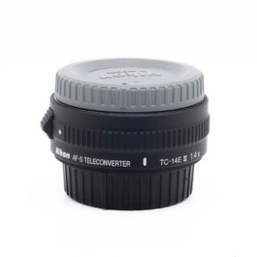 Nikon AF-S Teleconverter 1.4x TC-14E III (Kunto K5) - Käytetty