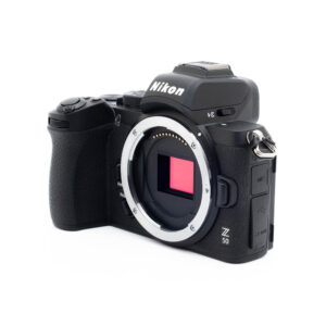 Nikon Z50-4-2 Nikon Z50 (SC 550, Kunto K5) - Käytetty