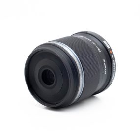 Olympus 30mm f/3.5 Macro ED MSC – Käytetty Käytetyt kamerat ja vaihtolaitteet 2