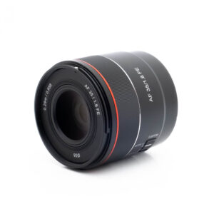Samyang AF 35mm f18 FE-2 Samyang AF 35mm f/1.8 Sony E (Kunto K5) - Käytetty