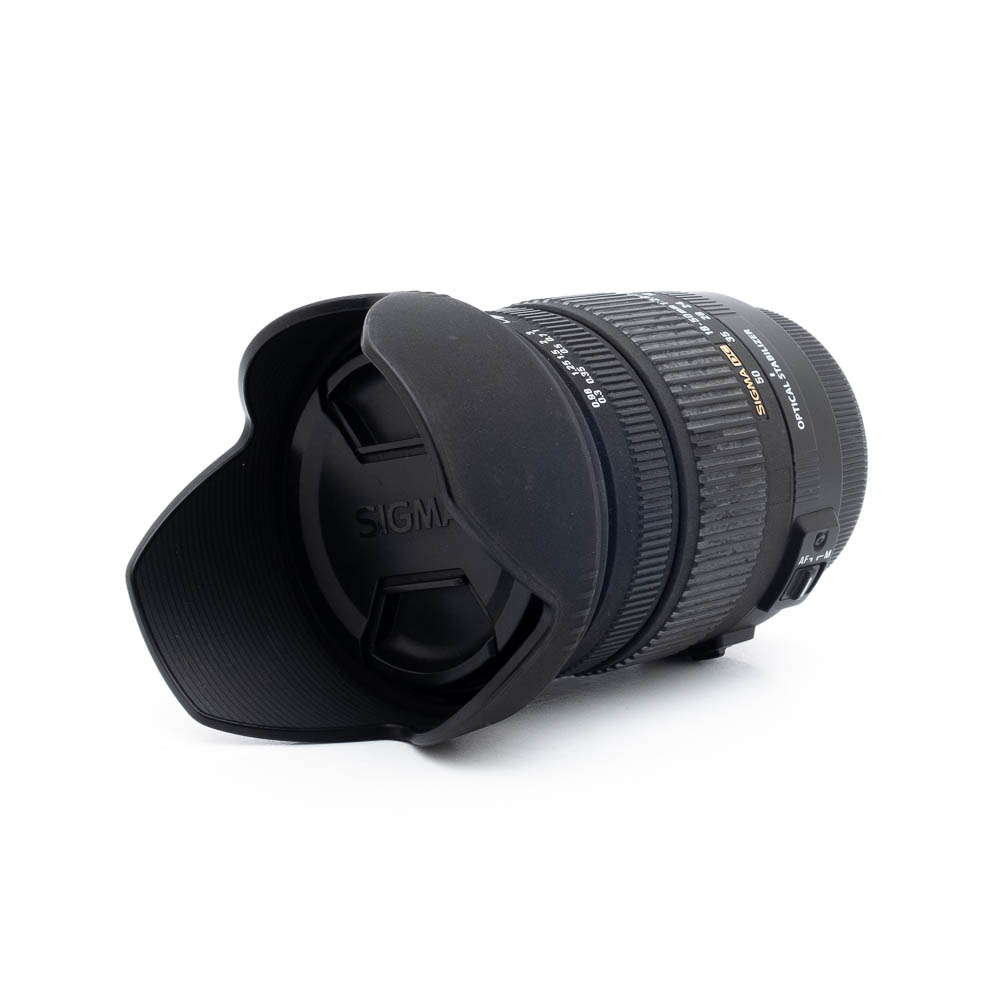 Sigma 18-50mm f28-45 HSM OS Canon-3 Sigma DC 18-50mm f/2.8-4.5 OS HSM Canon EF-S - Käytetty