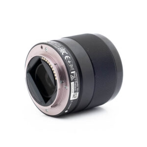 Sony 28mm f2-1 Sony FE 28mm f/2 - Käytetty