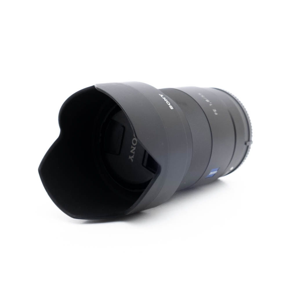 Sony 55mm f18 ZA-3 Sony FE Sonnar T* 55mm f/1.8 ZA (Kunto K5) - Käytetty