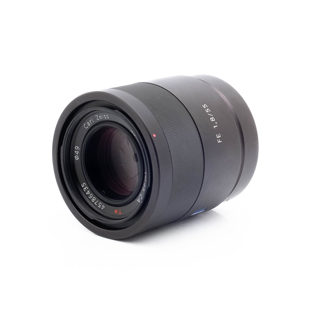 Sony 55mm f18 ZA 6435-2 Sony FE Sonnar T* 55mm f/1.8 ZA (sis.ALV24%) - Käytetty