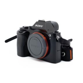 Sony A7 (SC 32500) – Käytetty Käytetyt kamerat