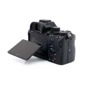 Sony A7 III (SC 100, sis.ALV24%) – Käytetty