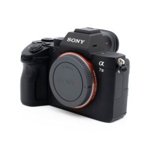 Sony A7 III (SC 100, sis.ALV24%) – Käytetty
