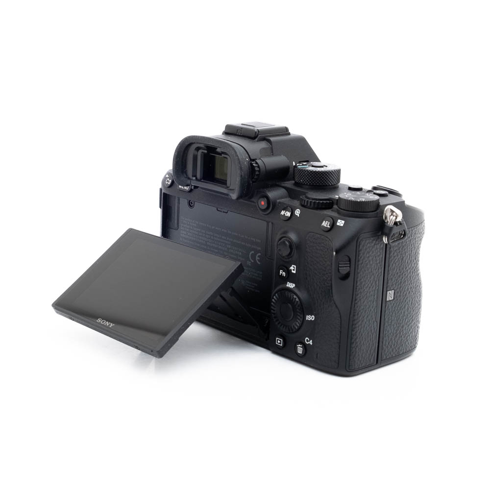 Sony A7R III-3-2 Sony A7R III (SC 4500, sis.ALV24%) – Käytetty