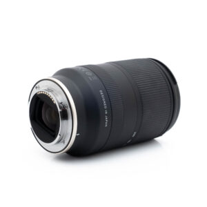 Tamron 28-200mm f_28-56 Di III RXD Sony-1 Tamron 28-200mm f/2.8-5.6 Di III RXD Sony FE - Käytetty