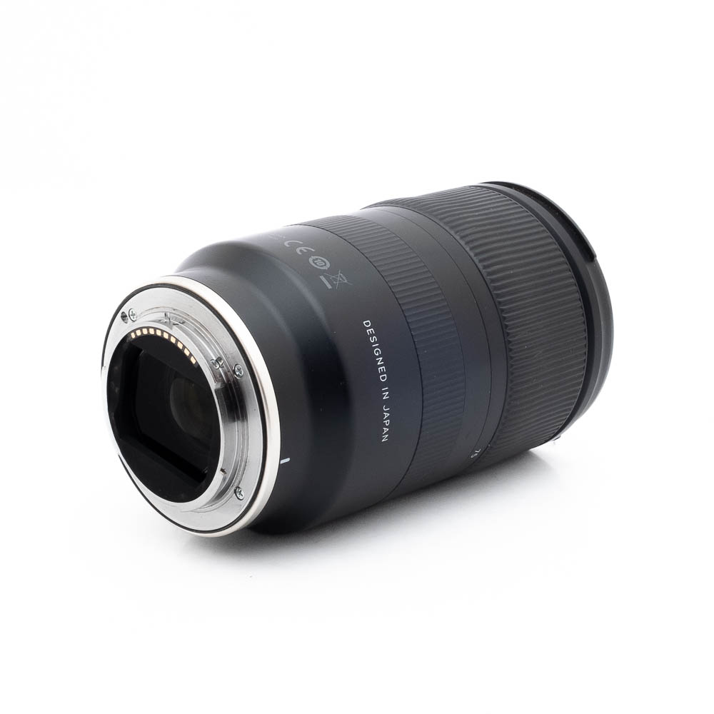 Tamron 28-75mm f28 Di III RXD Sony-1-2 Tamron 28-75mm f/2.8 Di III RXD Sony E - Käytetty