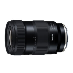 Tamron_17-50_f4_002 Tamron 17-50mm F/4 Di III VXD lens (Sony E), black zoom lens with visible focal length, aperture markings and brand name, shown from the side on a white background.