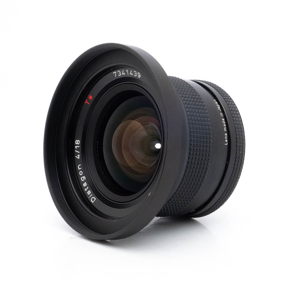 Zeiss 18mm f4-2 Carl Zeiss Distagon 18mm f/4 T* Contax/Yashica - Käytetty