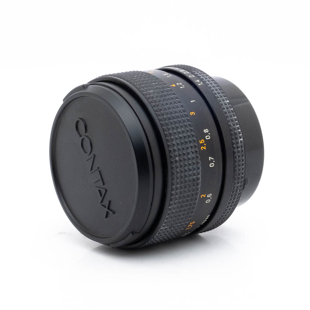 Zeiss 50mm f14-3 Carl Zeiss Planar 50mm f/1.4 T* Contax/Yashica - Käytetty