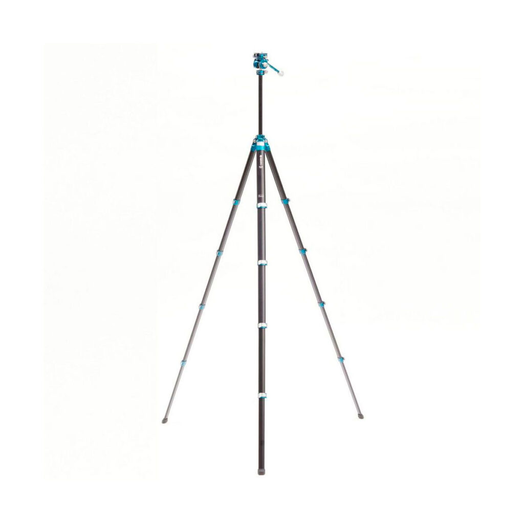 Benro_Cyanbirdalu_002 The Benro Cyanbird Aluminium Tripod + FS20PRO head, with three black telescopic legs and blue accents, is shown fully extended and upright on a white background.