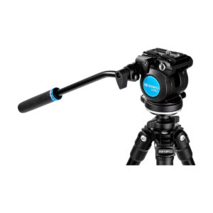 Benro_S2PRO_001 Set against a white background is the Benro S2PRO video head – a black video head with blue detailing, featuring a fluid head and an extended pan handle.