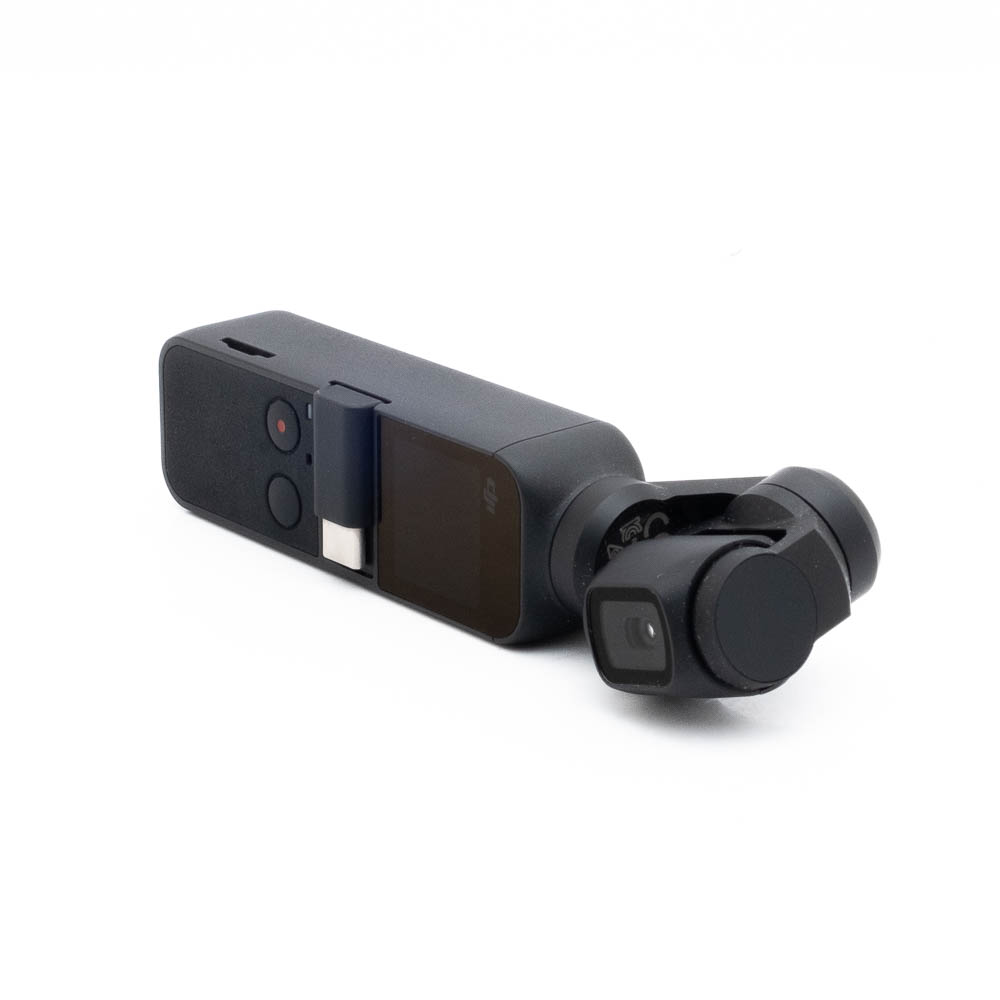 DJI Osmo Pocket 2-1 Fujinon GF 50mm f/3.5 R LM WR (sis.ALV24%) - Käytetty objektiivi, joka on kompakti ja musta ohjausrenkailla, on kuvattu valkoisella taustalla.