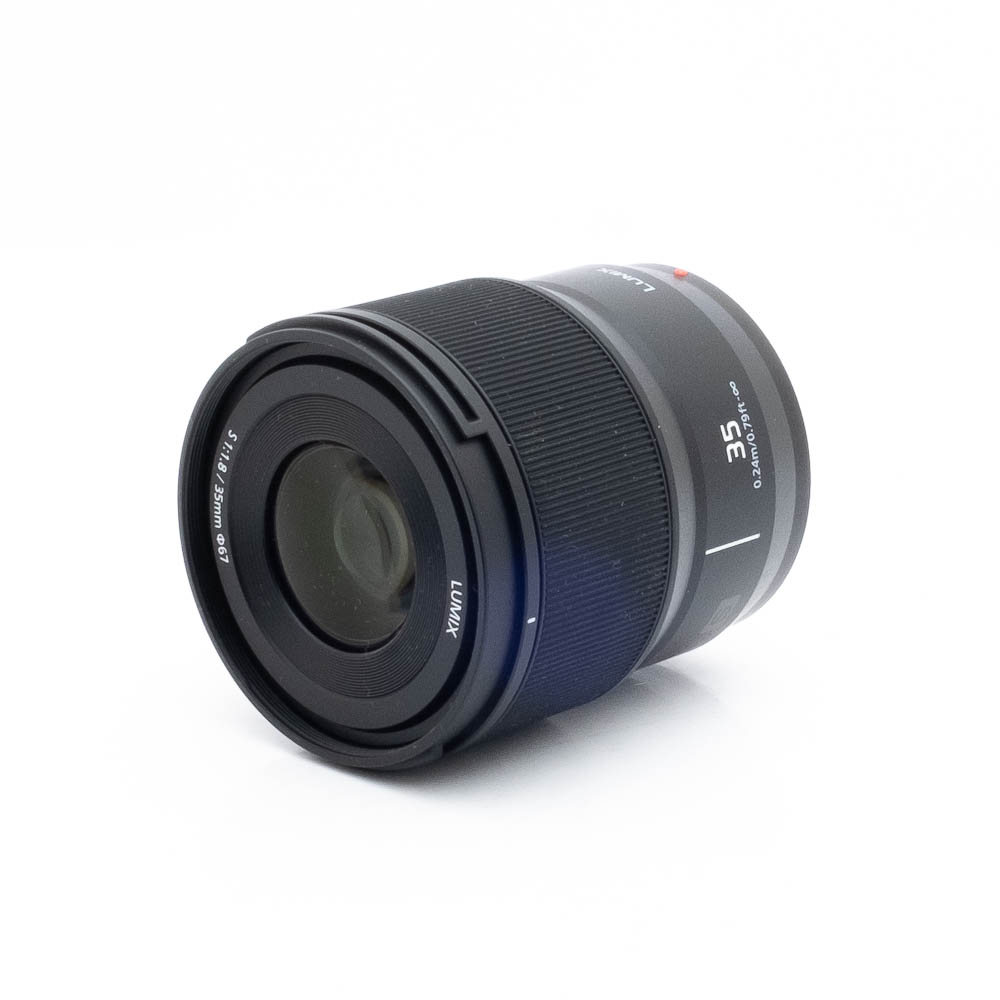 Lumix 35mm f18 S-2 Panasonic Lumix S 35mm f/1.8 - Käytetty