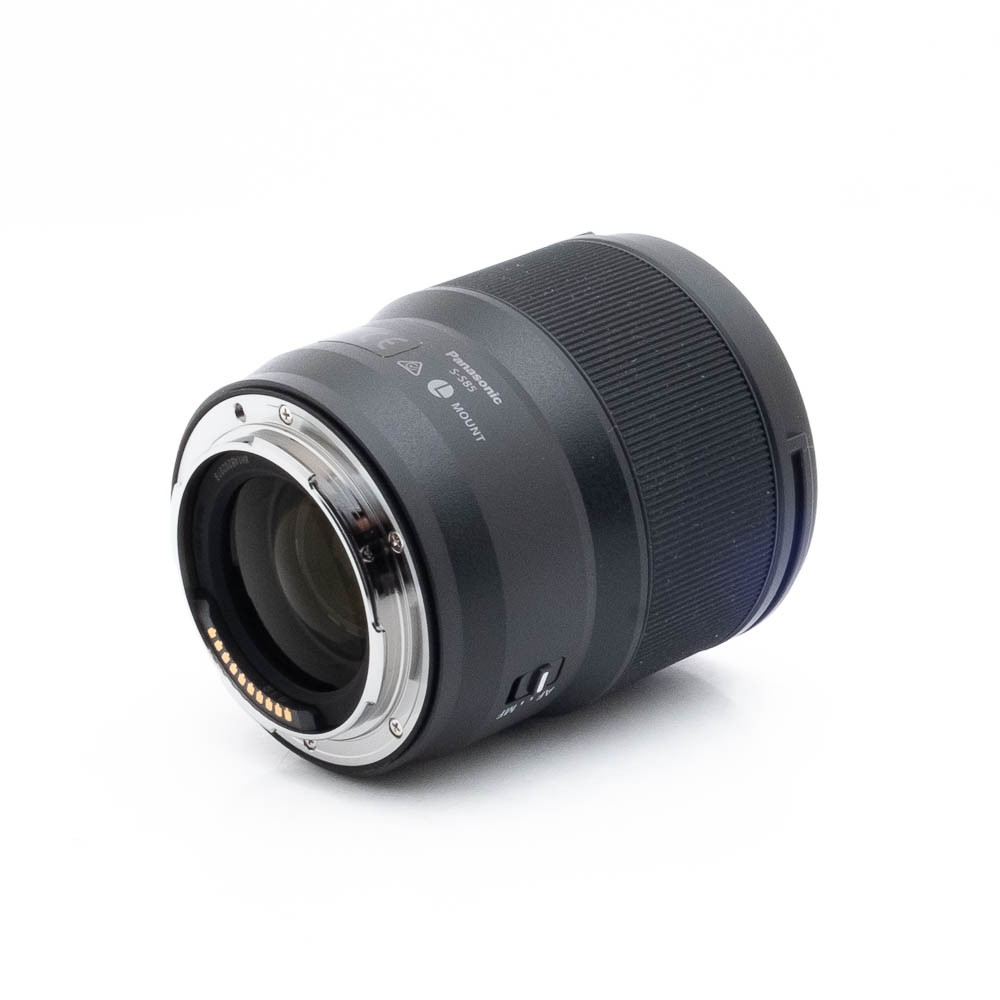 Lumix 85mm f18 S-1 Panasonic Lumix S 85mm f/1.8 - Käytetty