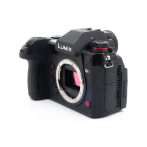 Lumix S1H-4-2 Panasonic Lumix DC-S1H (SC 1000) - Käytetty