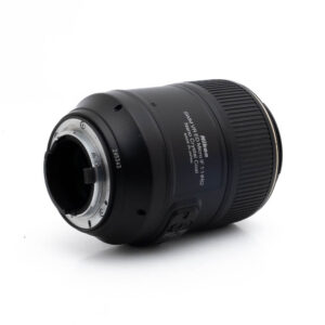 Nikon 105mm f28G ED VR-1-2 Nikon AF-S Micro-Nikkor 105mm f/2.8G VR ED - Käytetty
