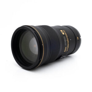 Nikon 300mm f4E PF ED VR-2 Nikon Nikkor AF-S 300mm f/4 E PF ED VR - Käytetty