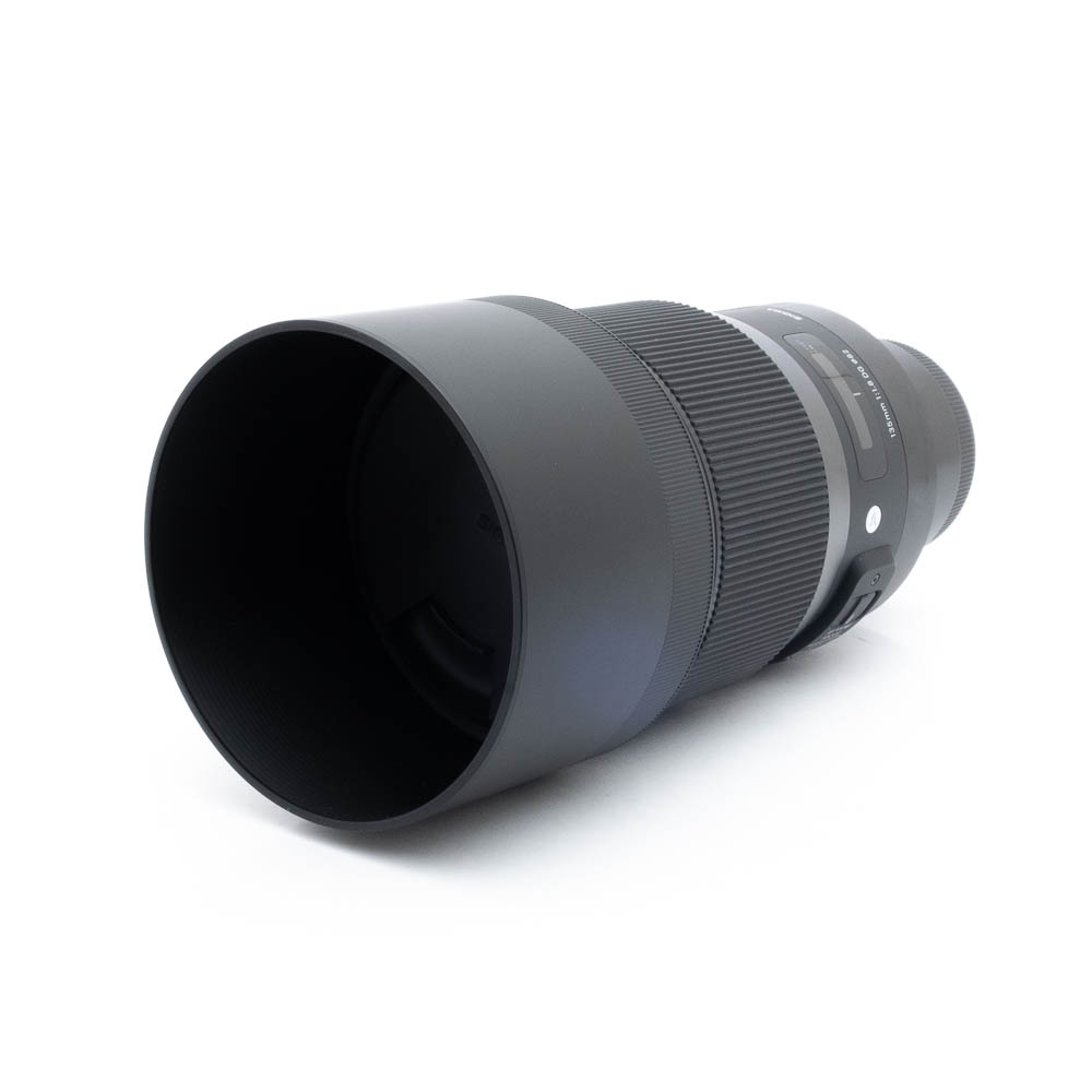 Sigma 135mm f18 DG Sony-3-2 Sigma Art 135mm f/1.8 DG Sony FE - Käytetty