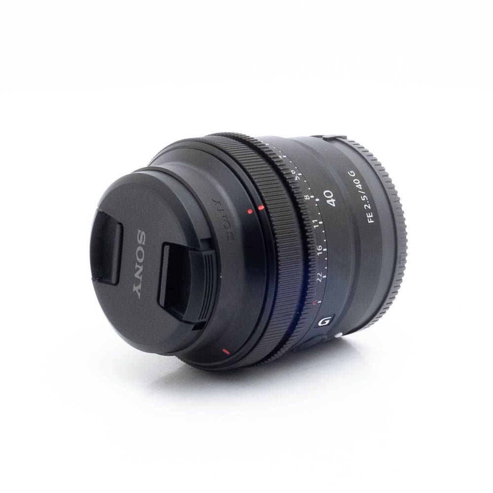 Sony 40mm f25 G-3 Sony FE 40mm f/2.5 G (sis.ALV24%) - Käytetty